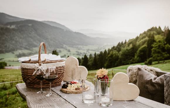 Picknick beim Wandern im Allgäu