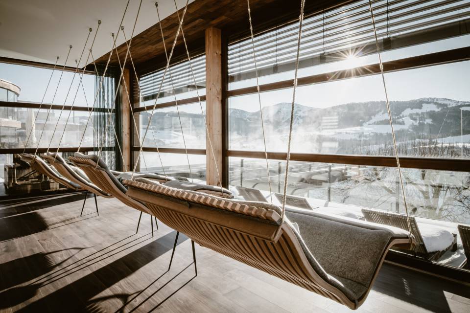 Schwebeliegenraum im Winter