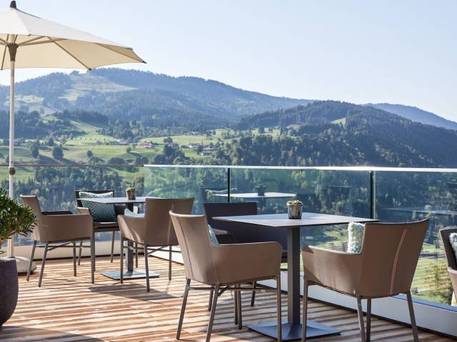 Terrasse beim Atrium - Resort Bergkristall