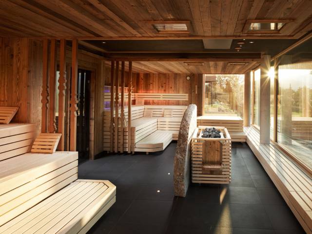 Eventsauna mit Blick auf Wildpark - Resort Bergkristall