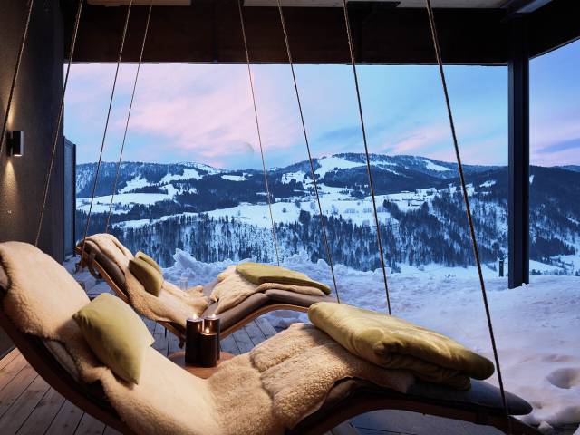 Outdoor-Living-Room im Winter - Resort Bergkristall