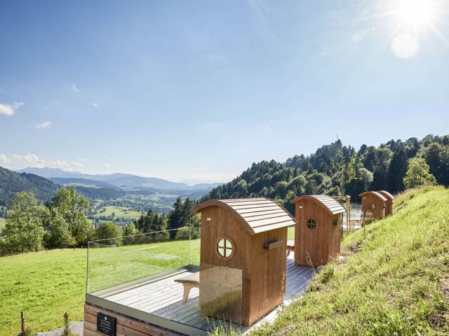 Alpenkörbe im Outdoor-Wellness - Resort Bergkristall