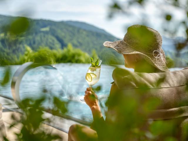 Infinity-Sport-Pool - Resort Bergkristall