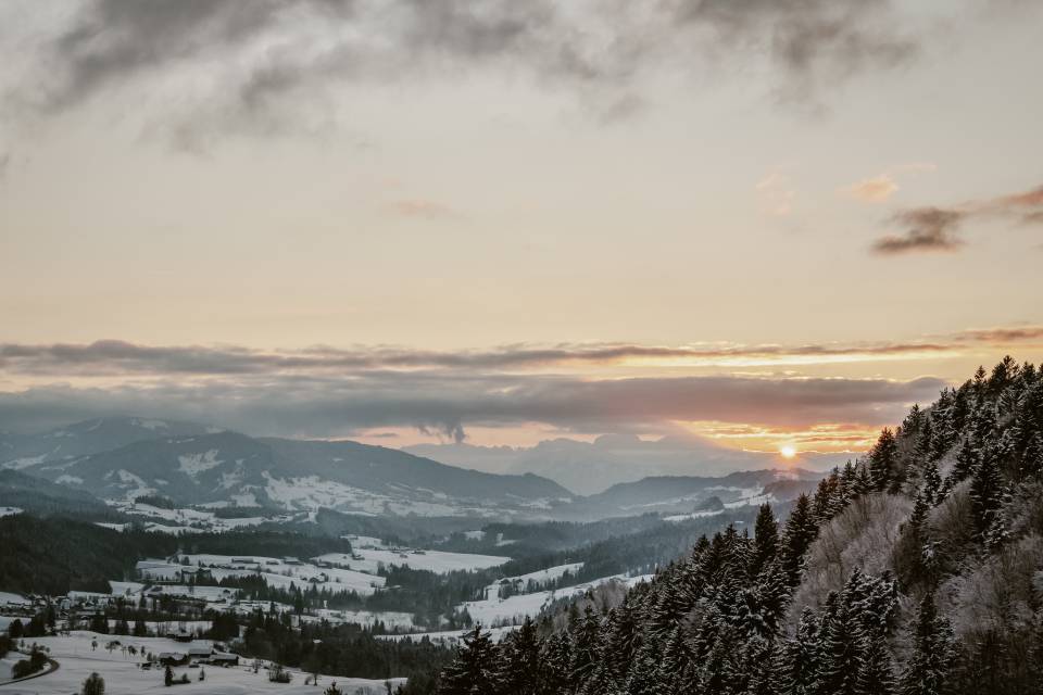 Sonnenuntergang im Winter 