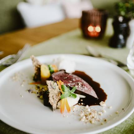 Fleischgericht mit Gemüse