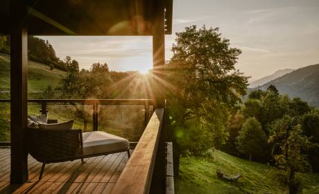 Sonneliege auf Terrasse von Natursuite