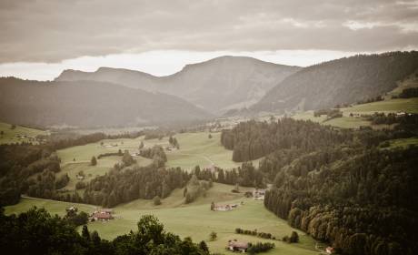 Bergblick auf die Allgäuer Nagelfluhkette