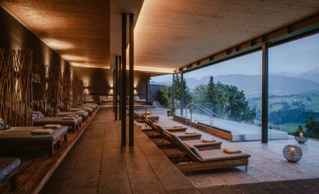 Infinity-Whirlpool im Freien