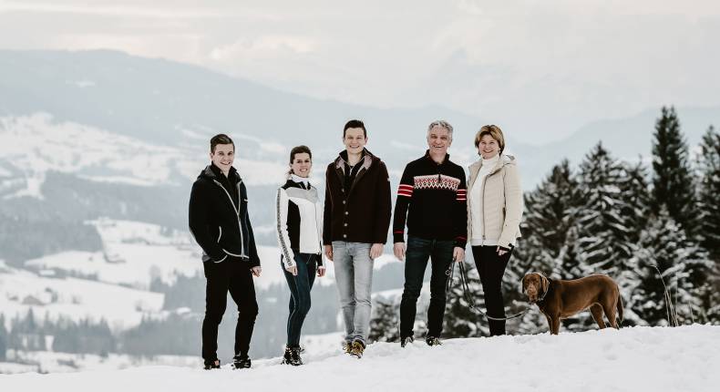 Gastgeberfamilie des Wellnesshotel Bergkristall im Allgäu