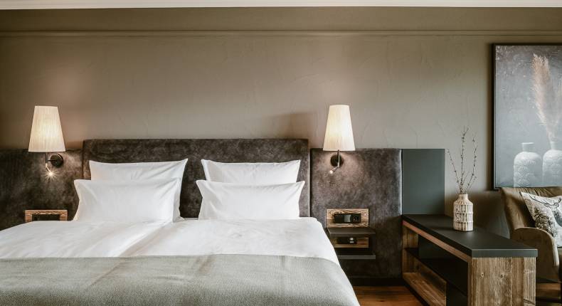Doppelzimmer mit Balkon im Resort Bergkristall