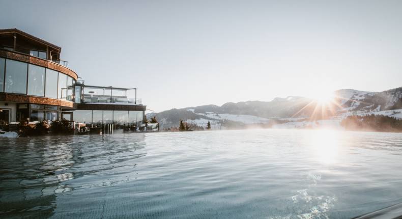 Infinitypool im Wellnesshotel Bergkristall